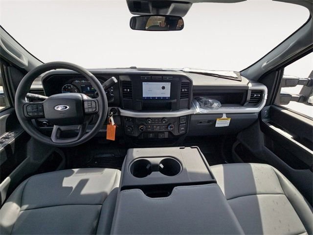 Vehicle image 20 of 64