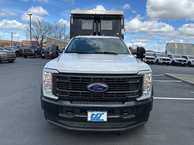 Vehicle image 3 of 64