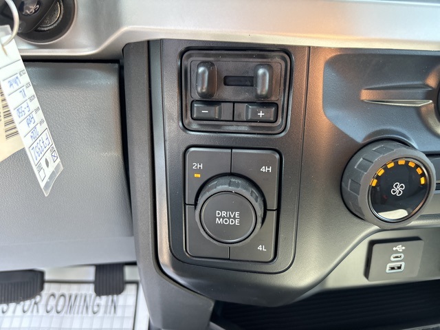 Vehicle image 45 of 64