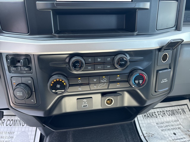 Vehicle image 44 of 64
