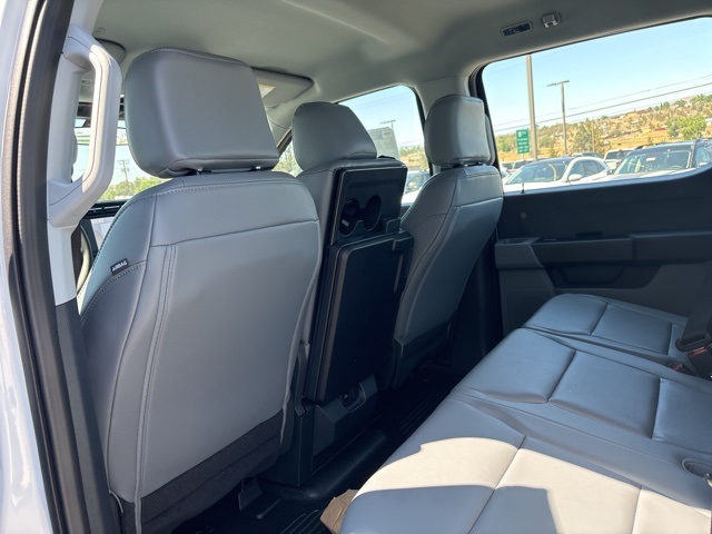 Vehicle image 62 of 64