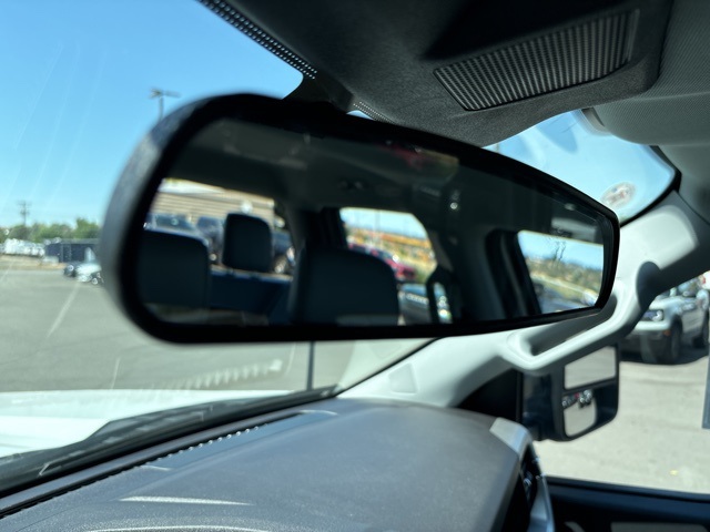 Vehicle image 57 of 64