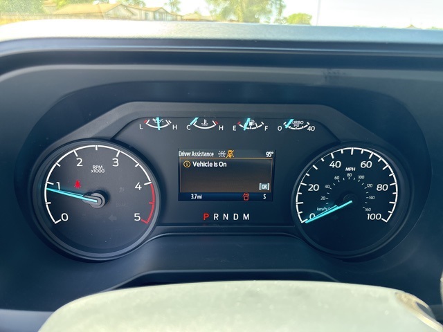 Vehicle image 34 of 64