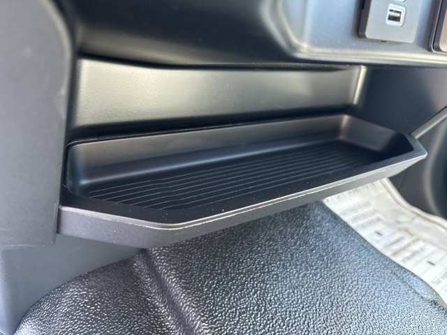 Vehicle image 50 of 64