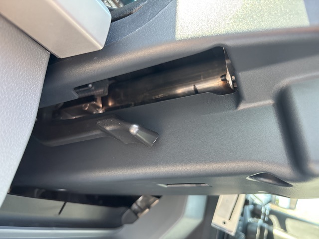 Vehicle image 39 of 64