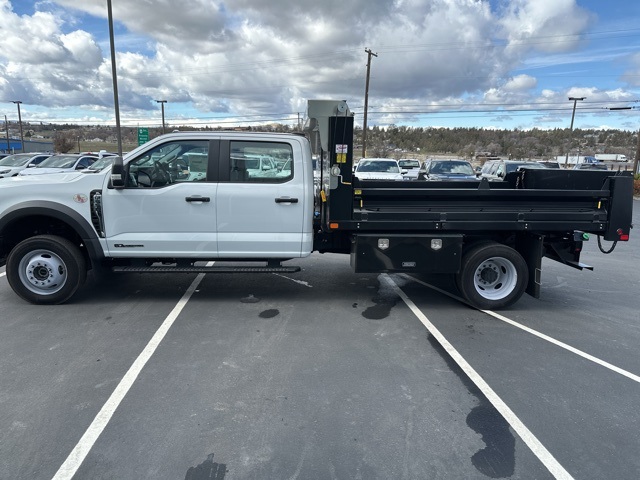 Vehicle image 12 of 64