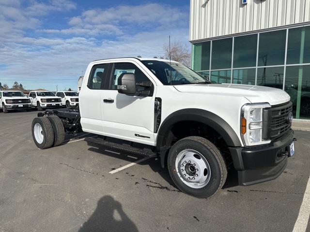 Vehicle image 3 of 41