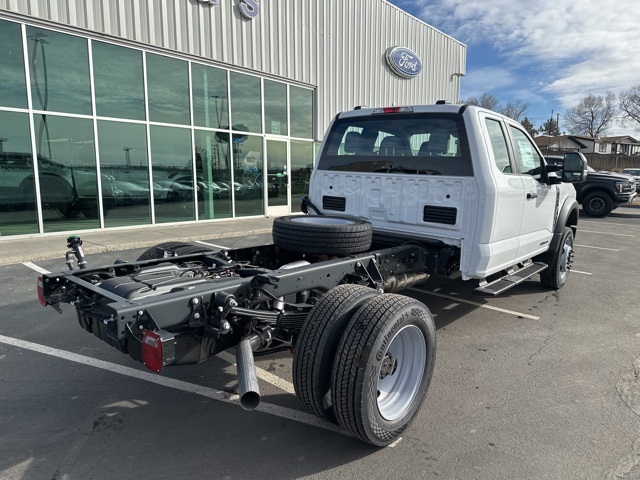 Vehicle image 8 of 41