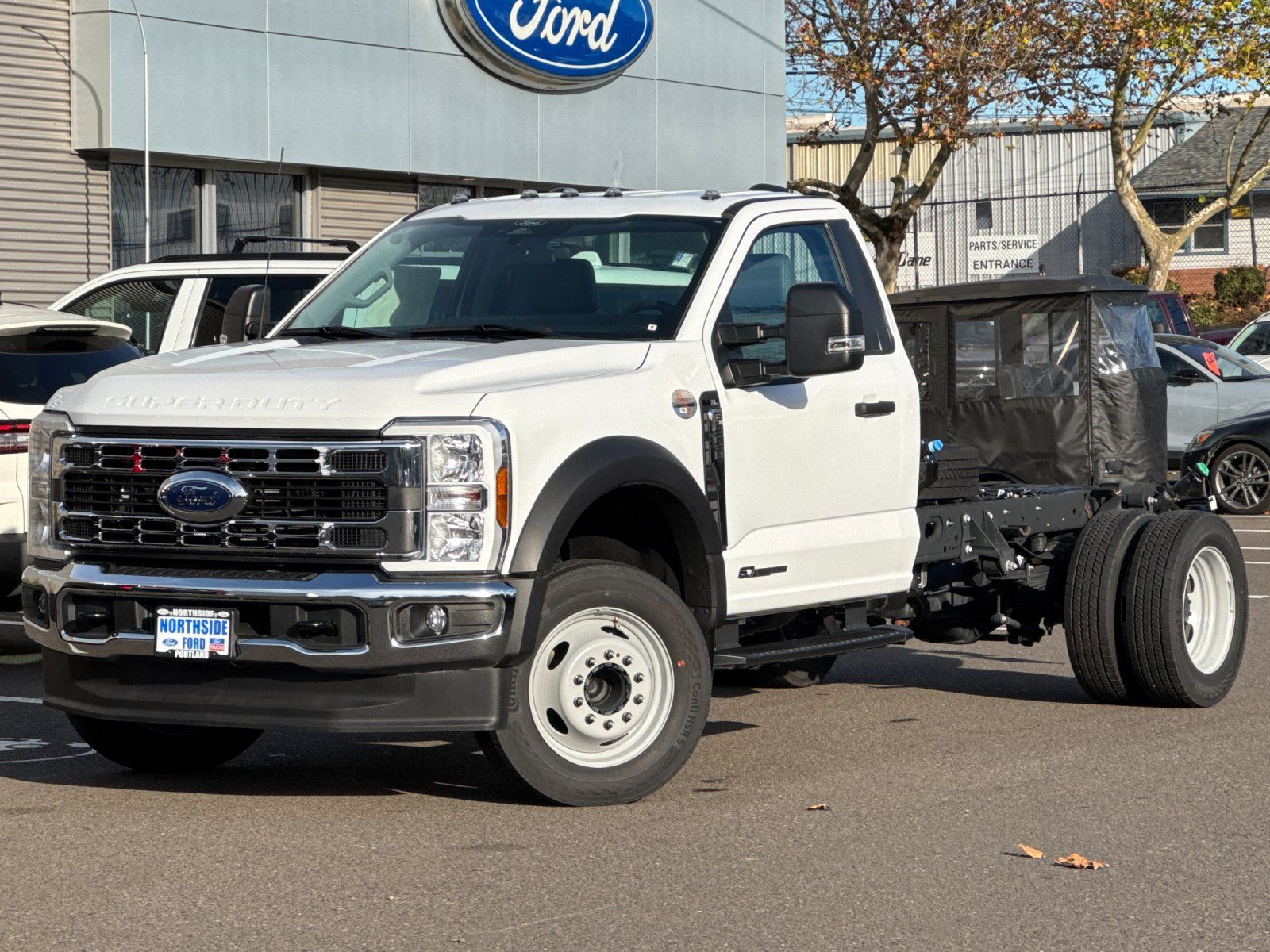 2024 Ford F-550 XL Image 2 of 23