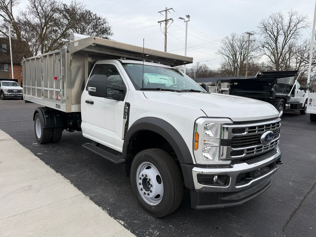 2024 Ford F-550 XL Image 3 of 35
