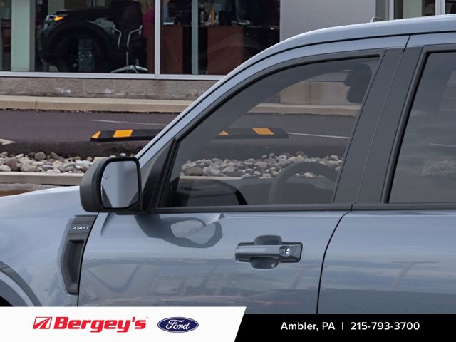 Vehicle image 23 of 24