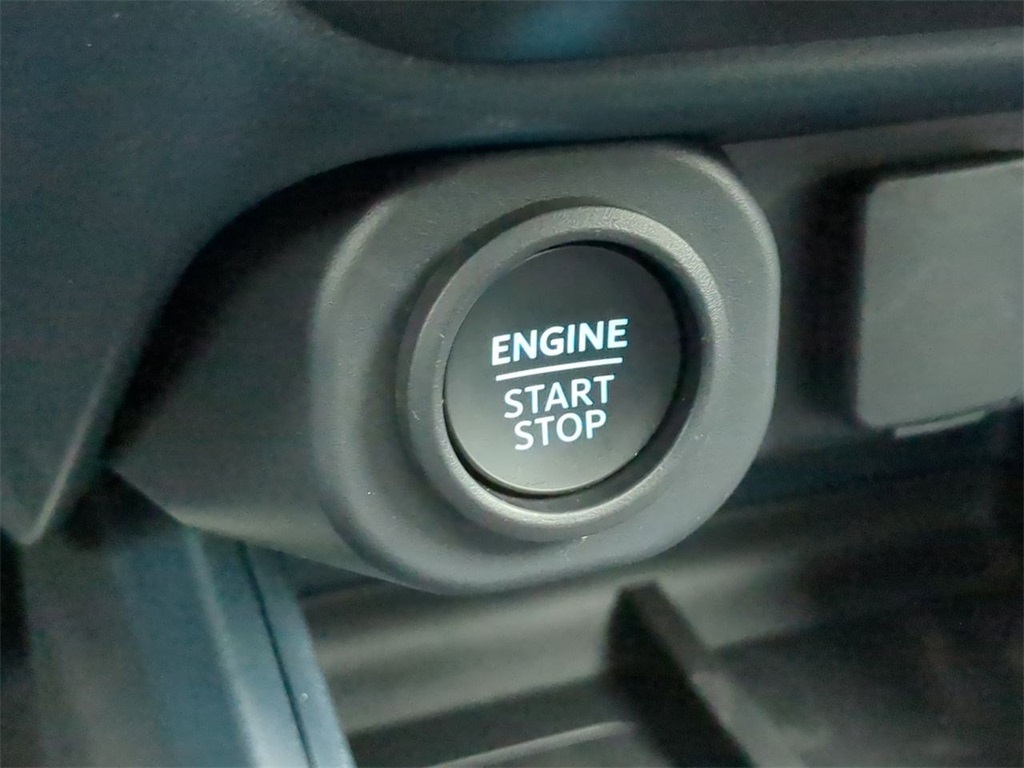 Vehicle image 16 of 36