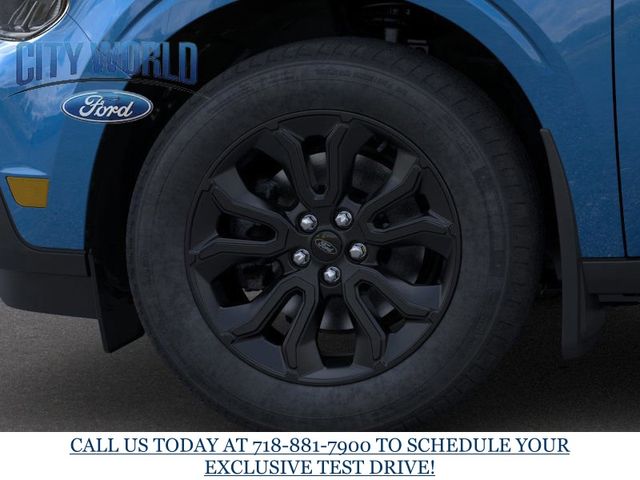 Vehicle image 7 of 8