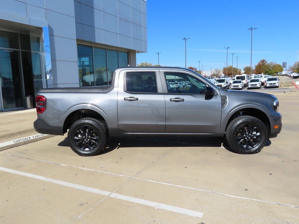 Vehicle image 4 of 69