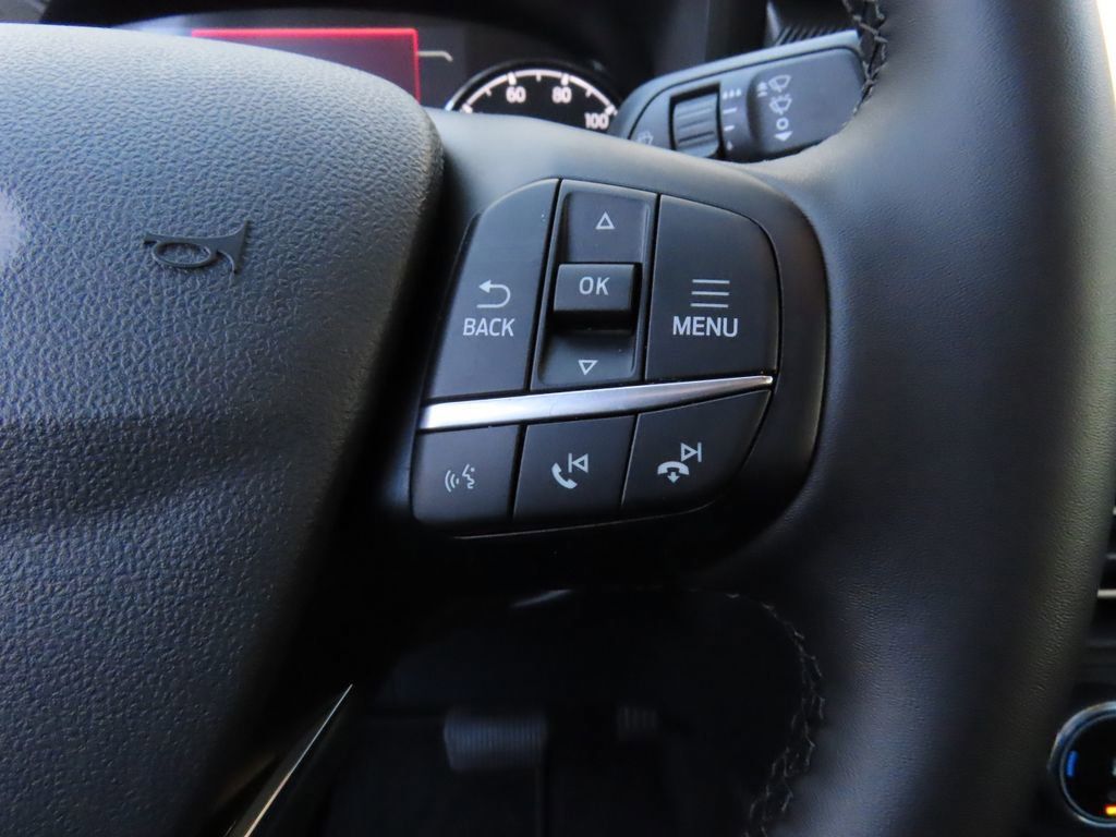 Vehicle image 38 of 69