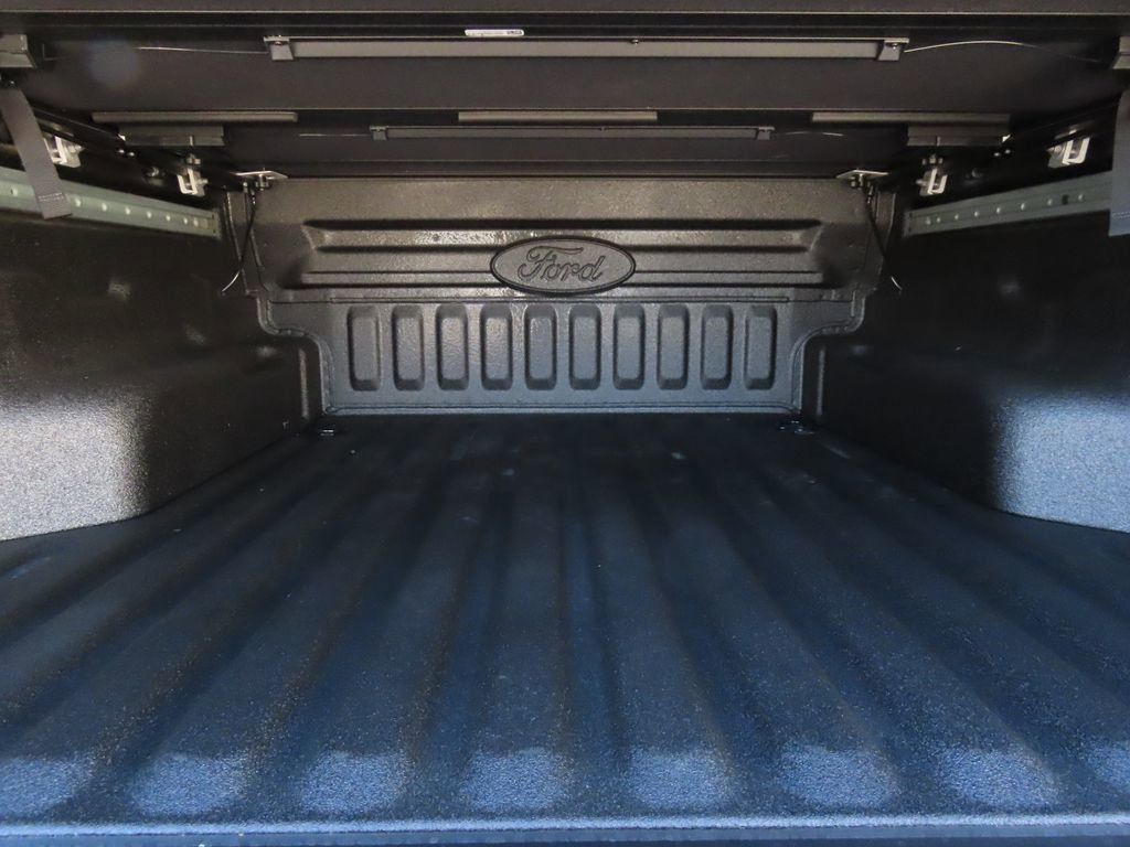Vehicle image 46 of 69