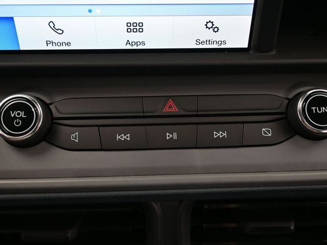 Vehicle image 47 of 53