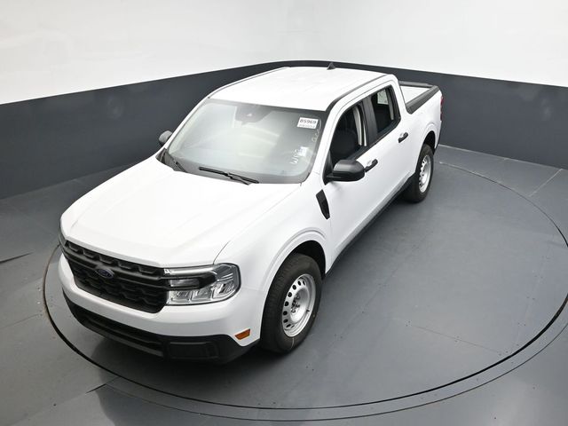 Vehicle image 4 of 53