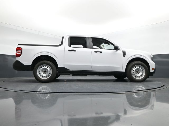 Vehicle image 13 of 53