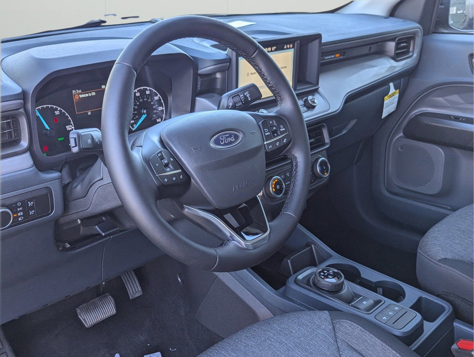 Vehicle image 8 of 24