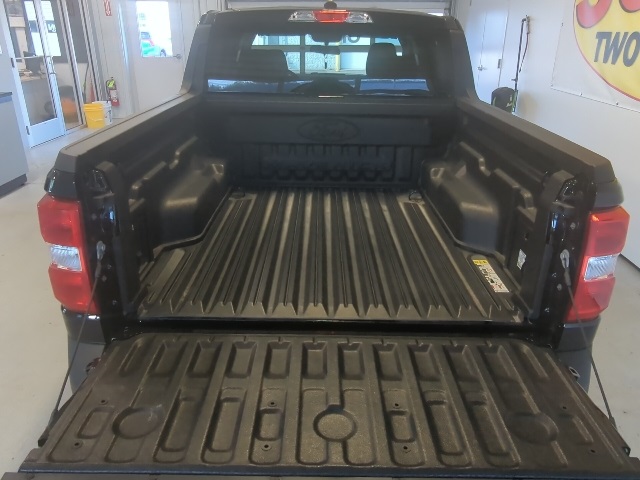 Vehicle image 9 of 24