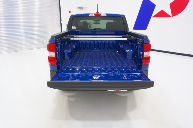 Vehicle image 11 of 44