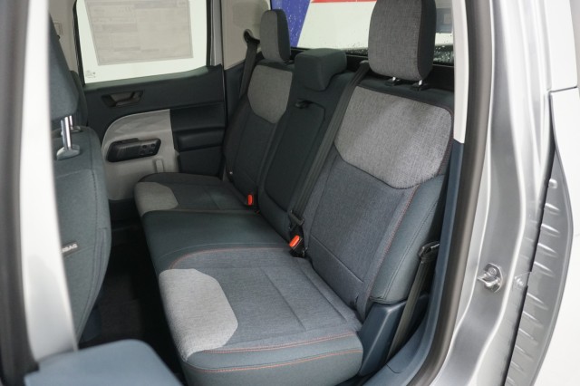 Vehicle image 16 of 36