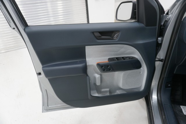 Vehicle image 12 of 36