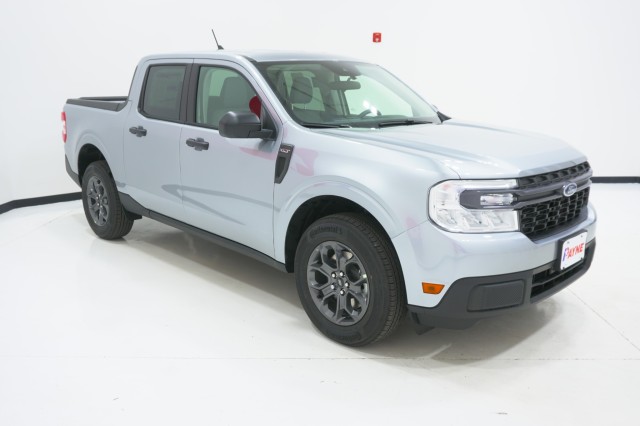 Vehicle image 3 of 36