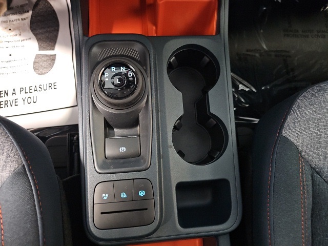 Vehicle image 19 of 24