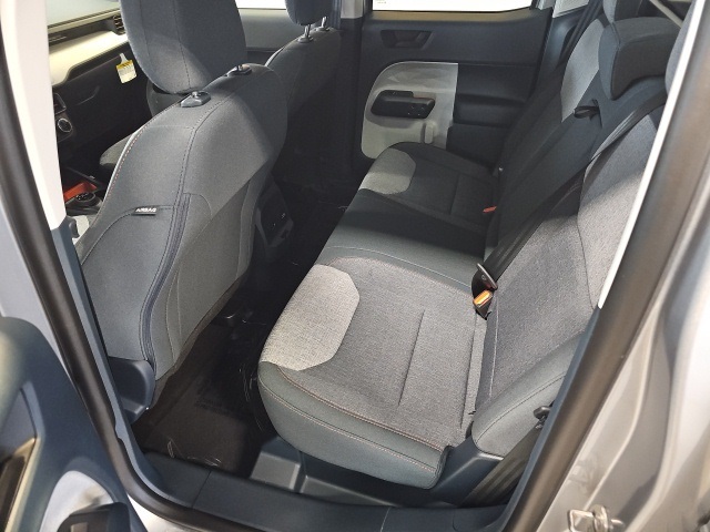 Vehicle image 9 of 24