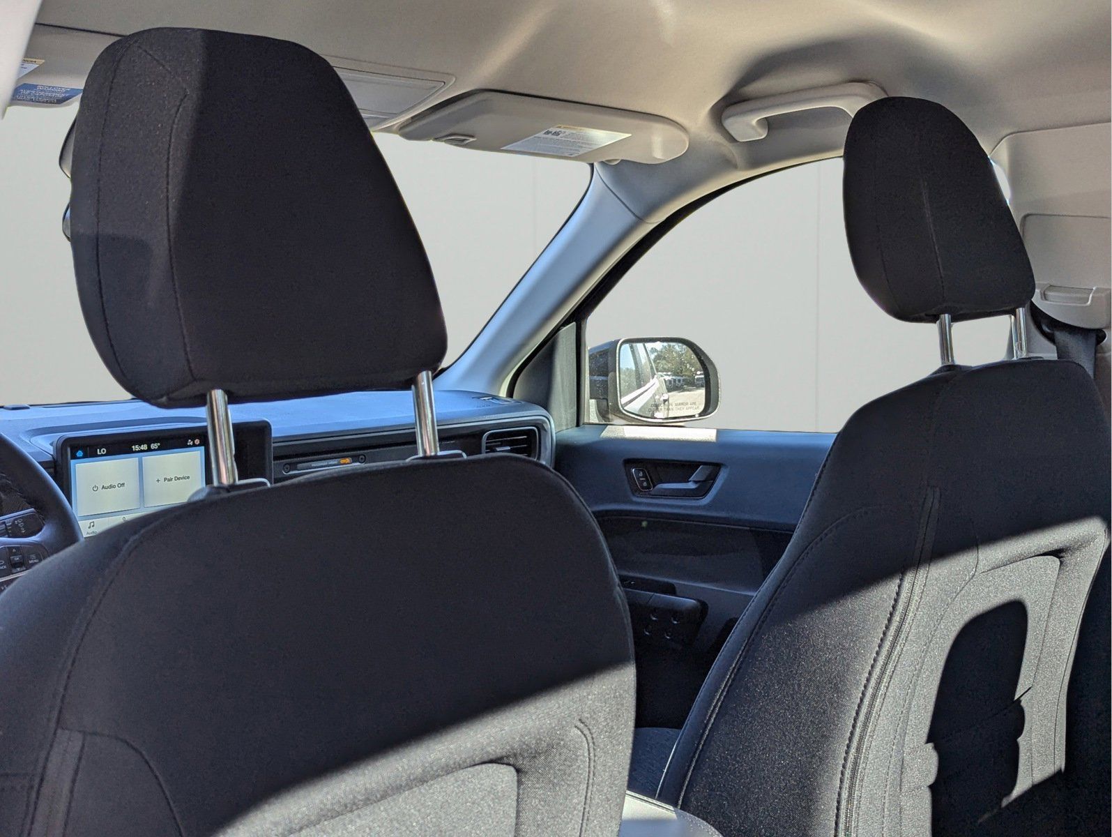 Vehicle image 20 of 24