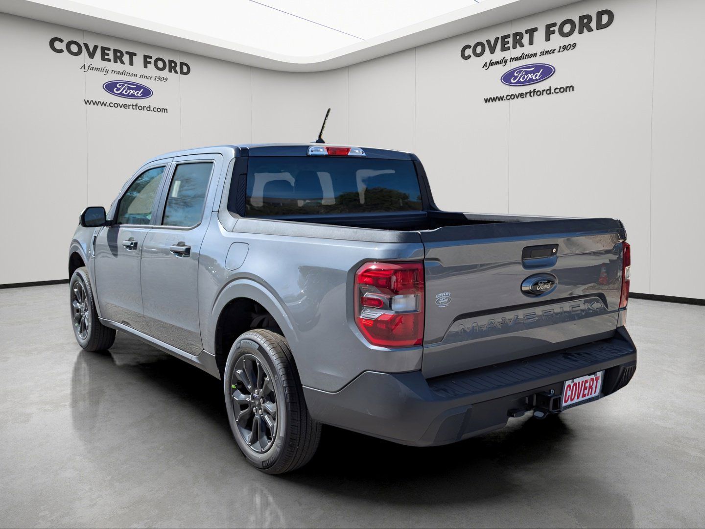 Vehicle image 4 of 24
