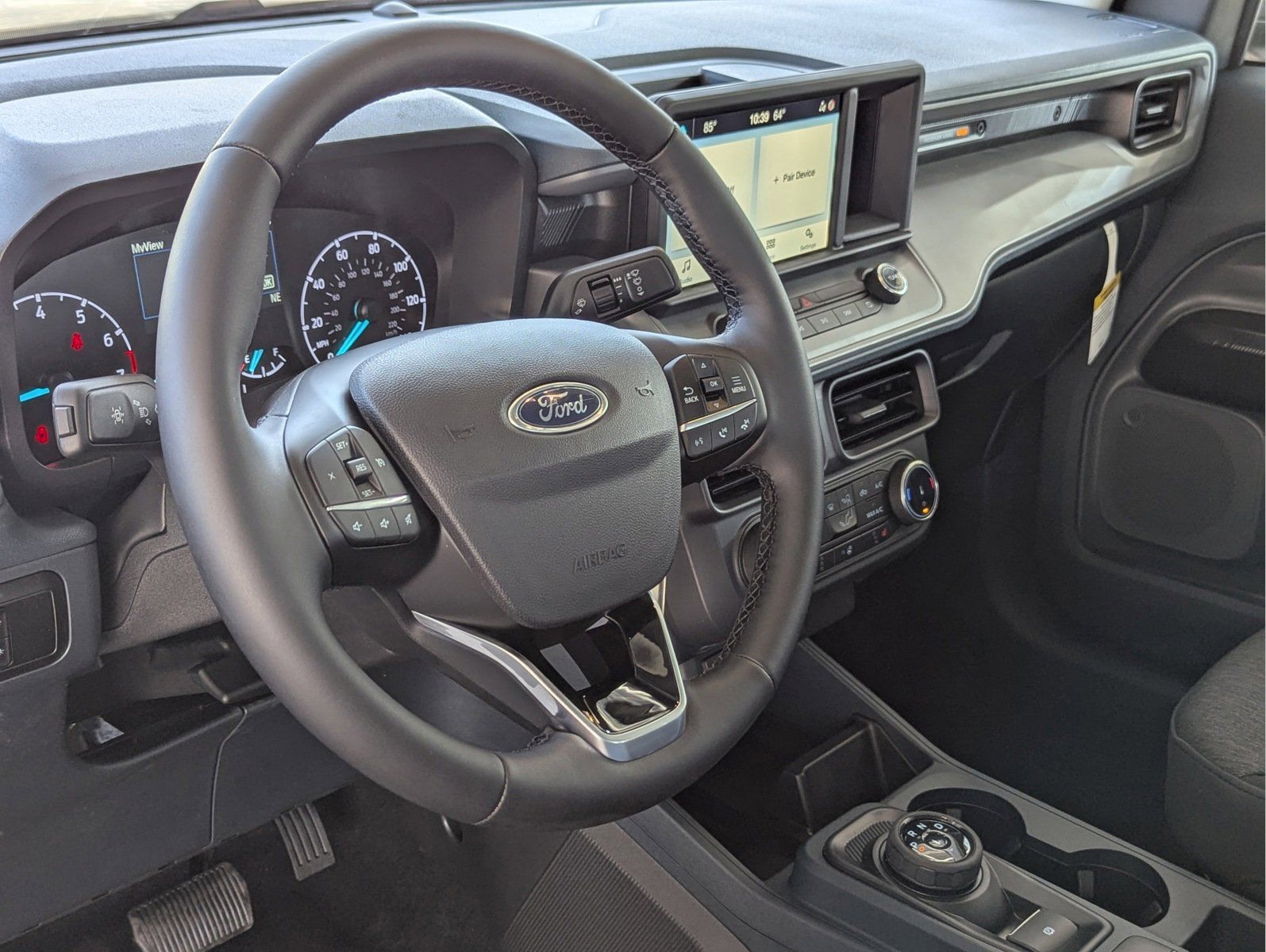 Vehicle image 8 of 24