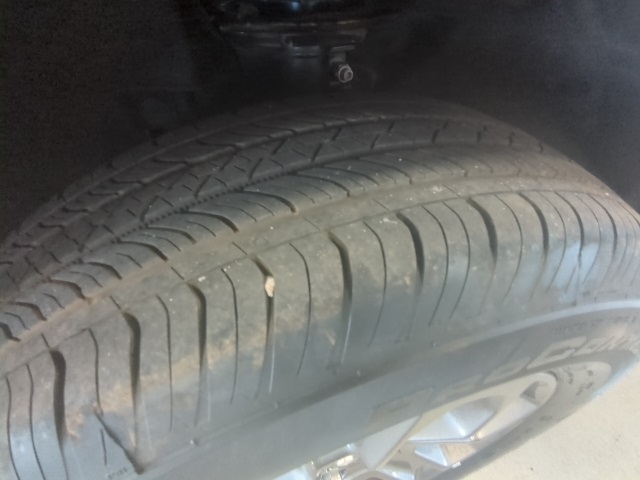 Vehicle image 11 of 28