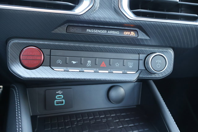 Vehicle image 12 of 17
