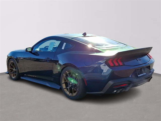 Vehicle image 4 of 9