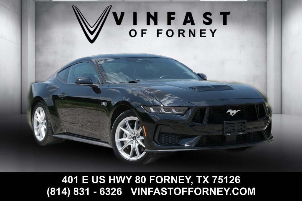 2024 Ford Mustang GT Premium Image 3 of 35