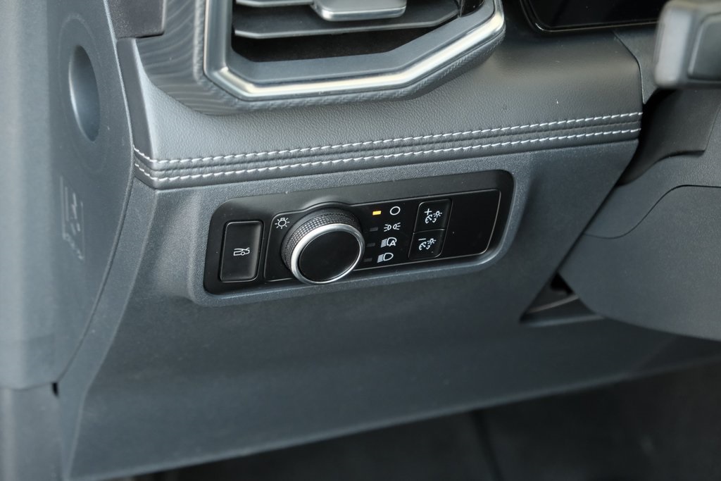 2024 Ford Mustang GT Premium Image 26 of 35