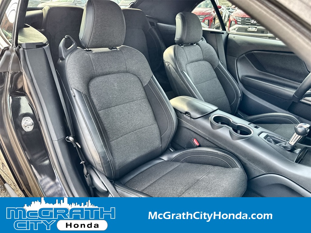 2024 Ford Mustang EcoBoost Premium Image 14 of 26