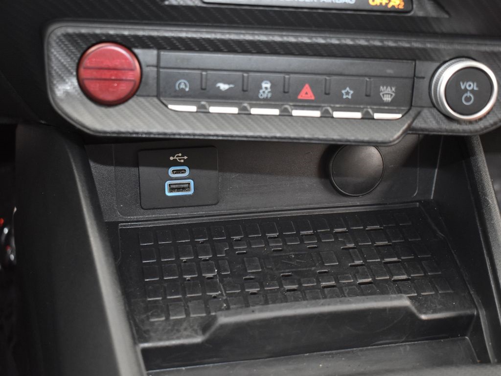 2024 Ford Mustang EcoBoost Premium Image 23 of 34