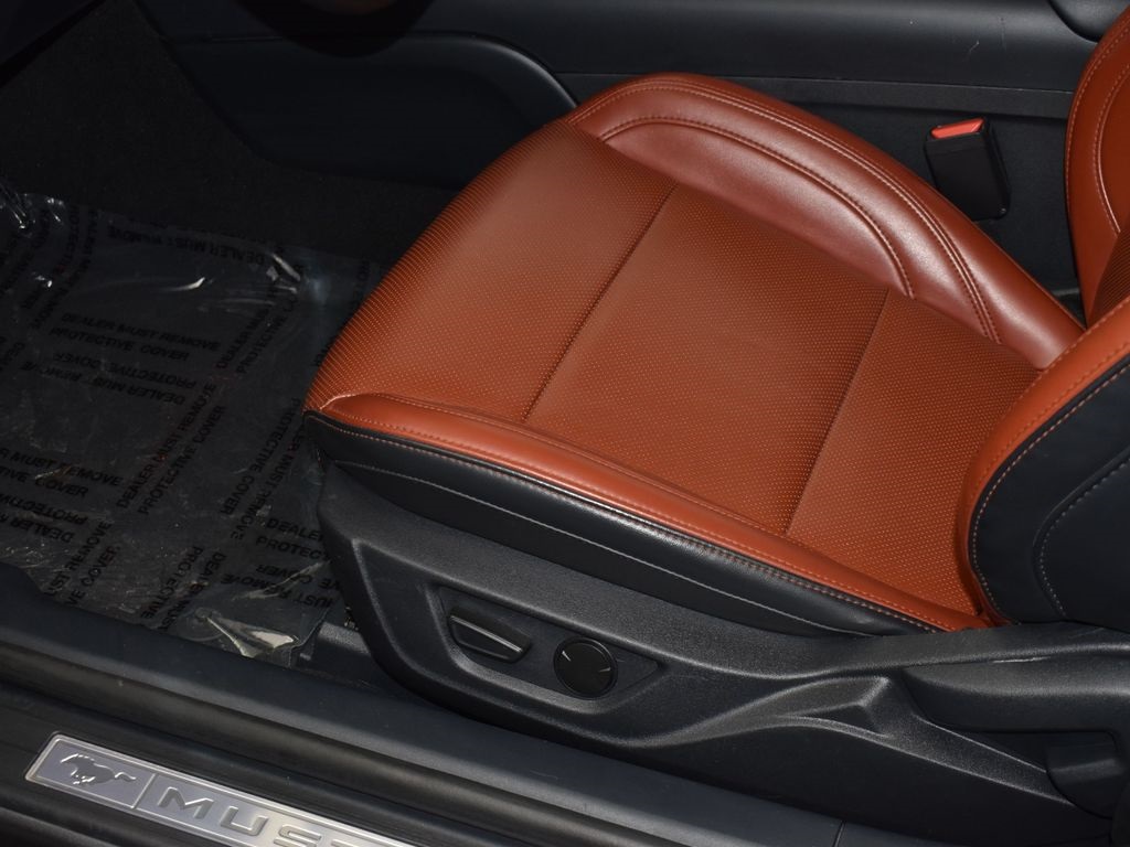 2024 Ford Mustang EcoBoost Premium Image 32 of 34