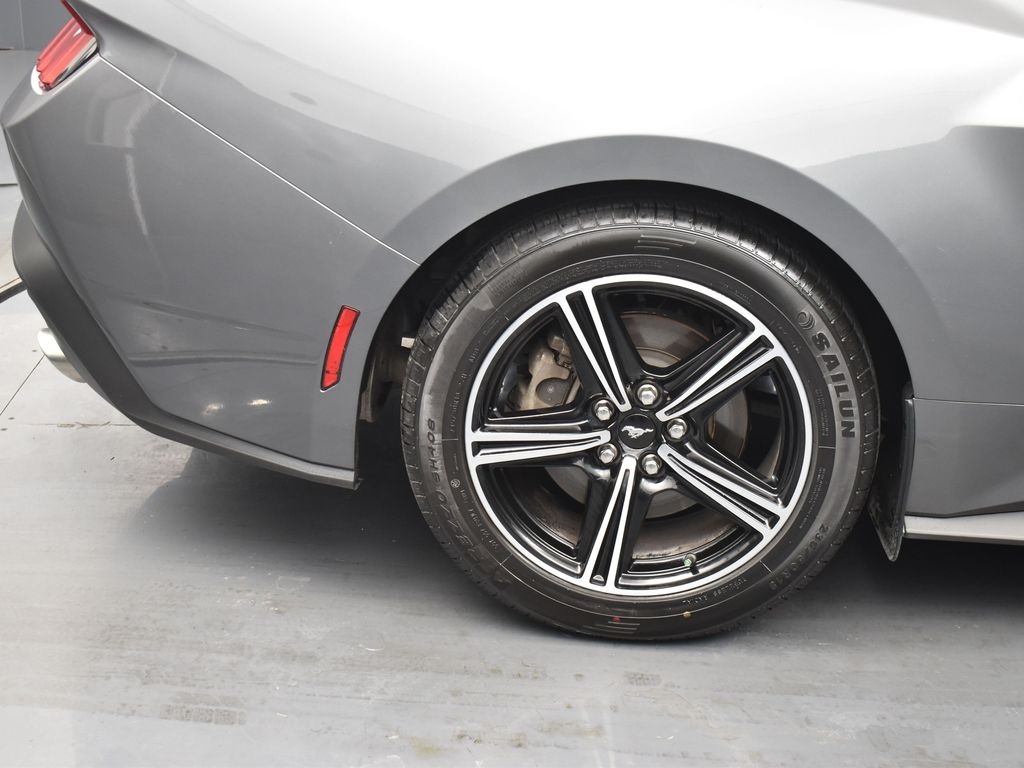 2024 Ford Mustang EcoBoost Premium Image 20 of 34