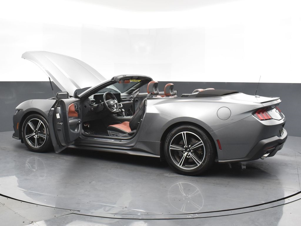 2024 Ford Mustang EcoBoost Premium Image 16 of 34