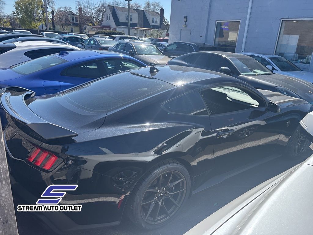 Vehicle image 2 of 26