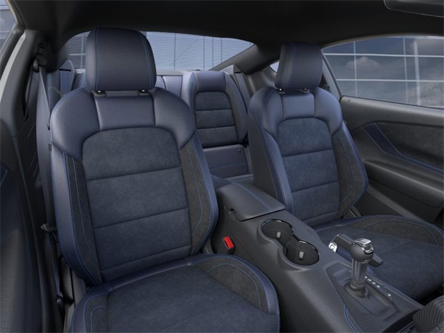 Vehicle image 10 of 22