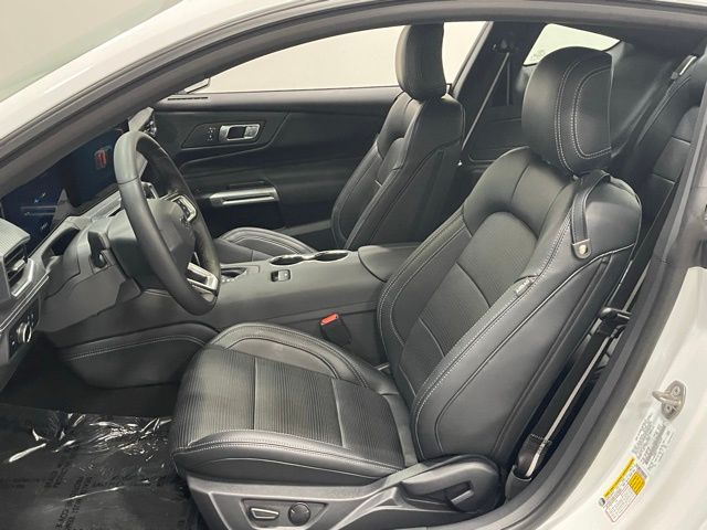 2024 Ford Mustang EcoBoost Premium Image 14 of 29