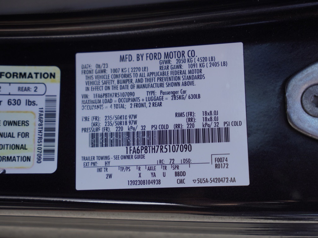 Vehicle image 26 of 29