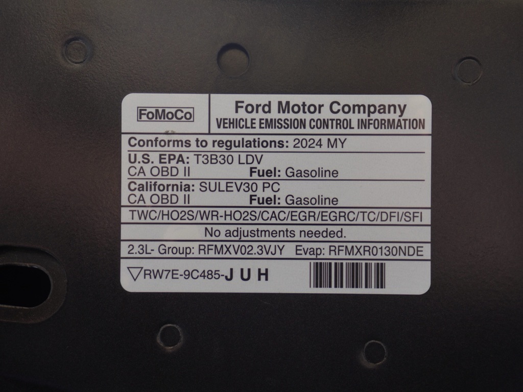 Vehicle image 25 of 29
