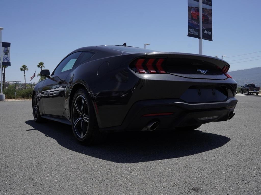 Vehicle image 7 of 29